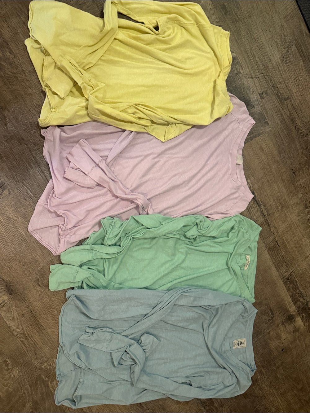 LOT of 4-WE THE FREE-Arden Tee